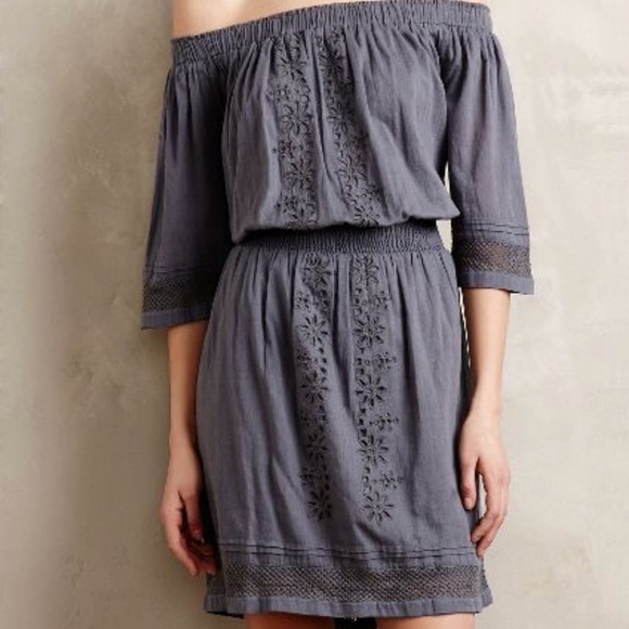 Tularosa Dresses & Skirts - Tularosa Fiona Off the Shoulder Dress